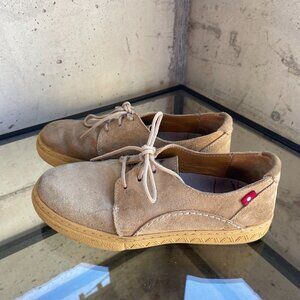 Suede Leather Lace-Up Shoes Low Sneakers - Oliberte Nbana - Size 8